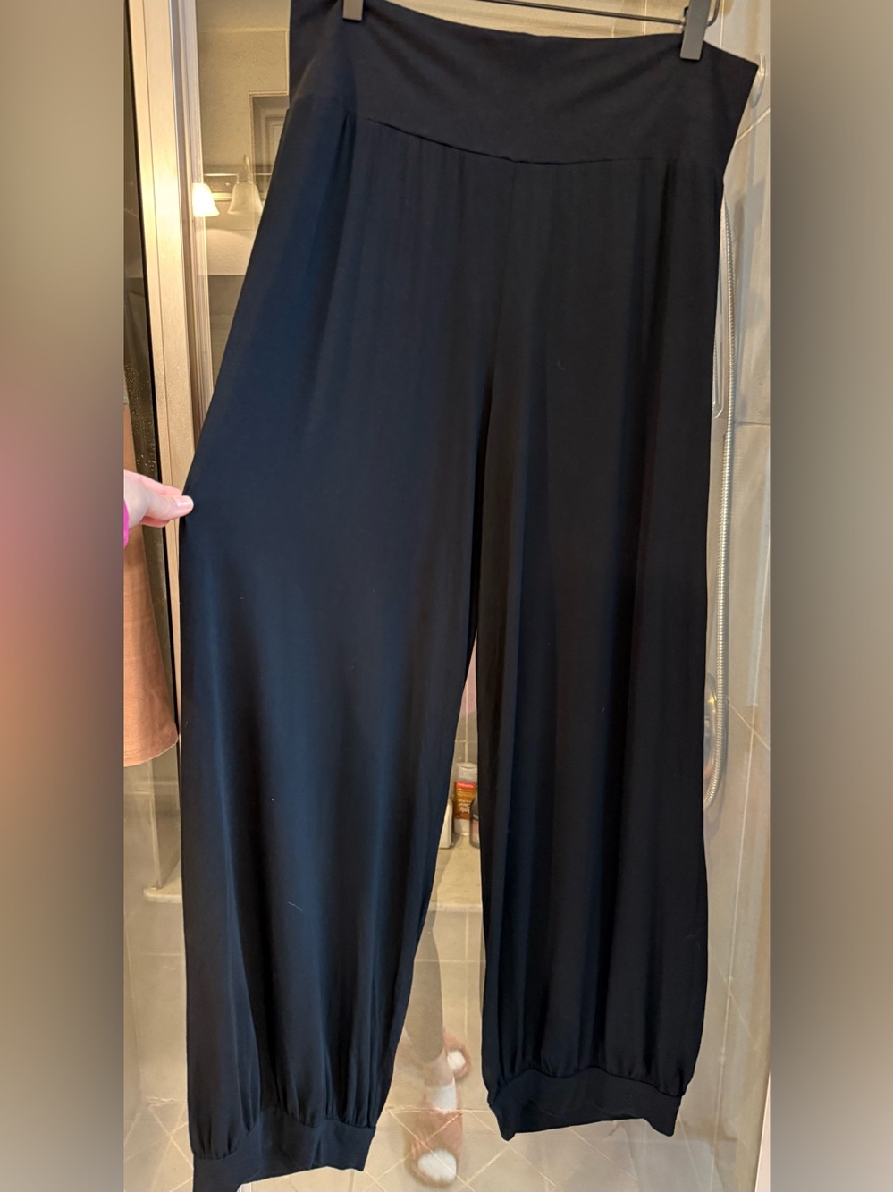 bryn Walker Black Wide-Leg Pants - Picture 2 of 6